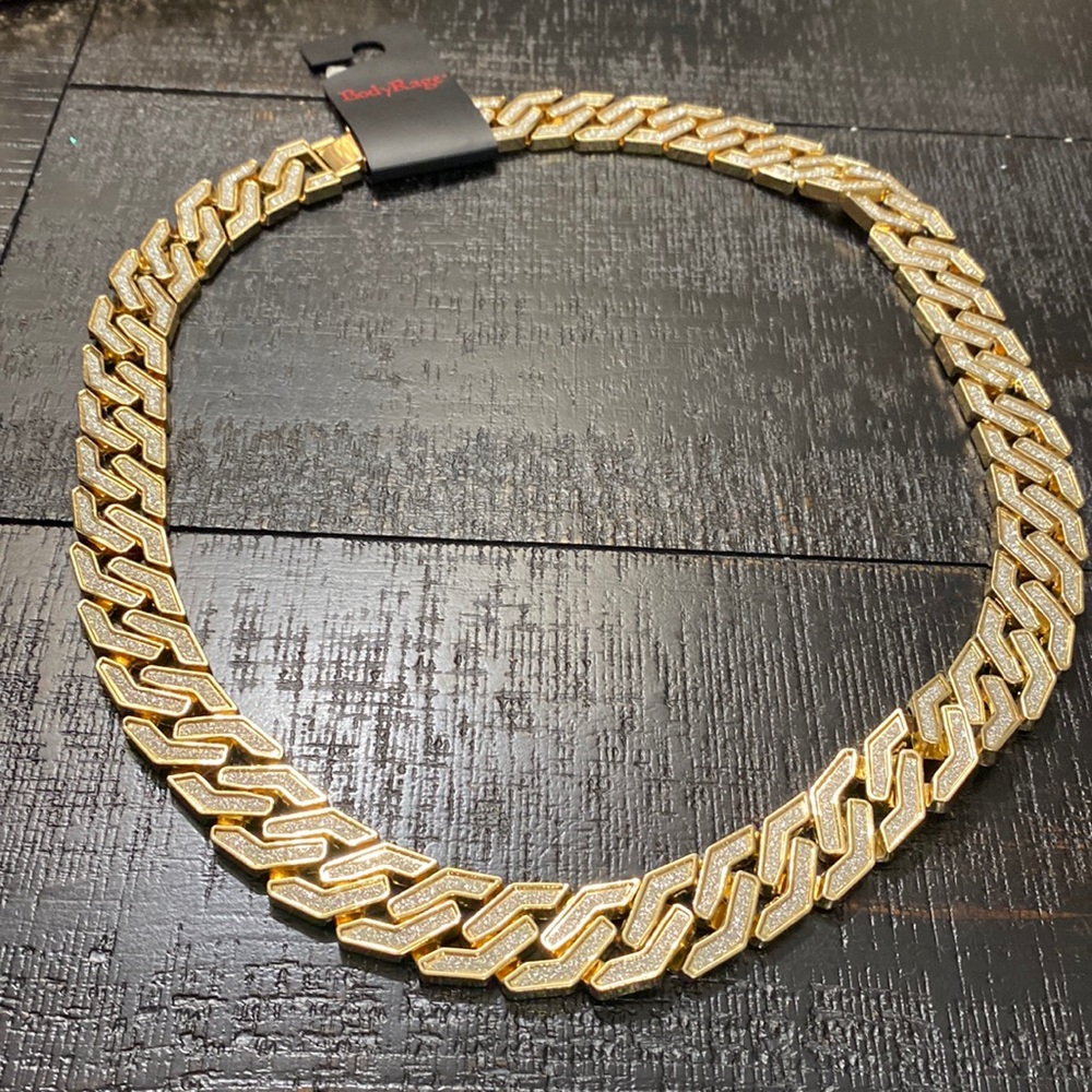 Spencer’s Unisex Body Rage Heavy Gold Tone & Glitter Chain Necklace!!